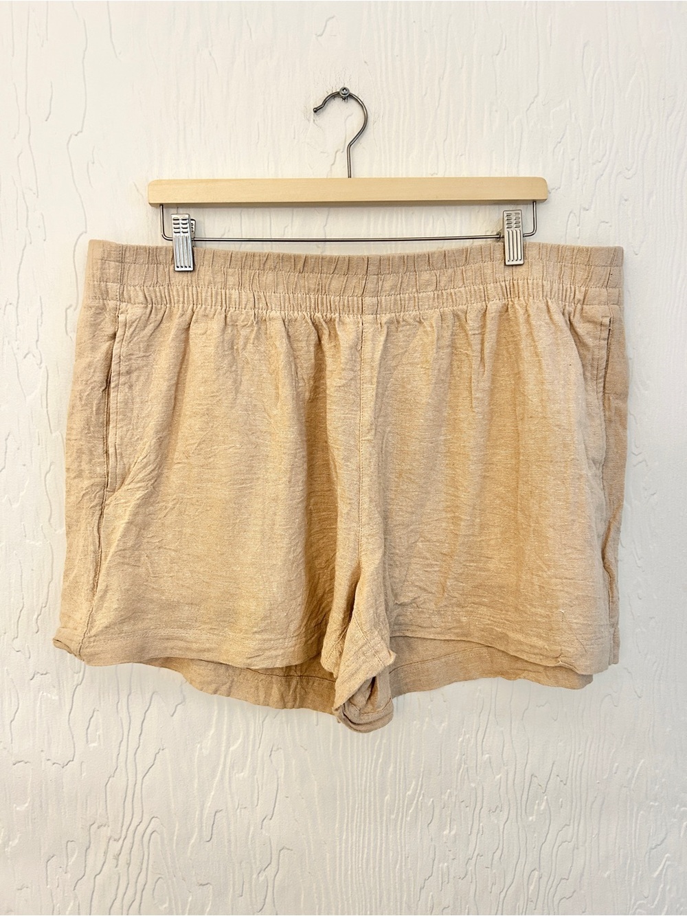 OLD NAVY Linen Blend Shorts Tan XL Elastic‎ Waist Coastal Casual Lightweight